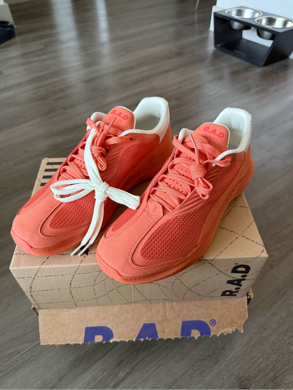 R.A.D One Arabesque/Orange Strobe Athletic Trainers Size 11.5 Men’s
